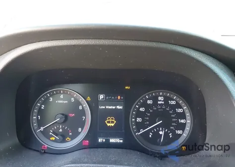 2018 Hyundai Tucson Limited z USA, uszkodzony, nr VIN KM8J33A28JU671855